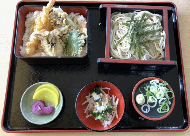 そば源 三番舘店 - 旭川四条（そば）の写真