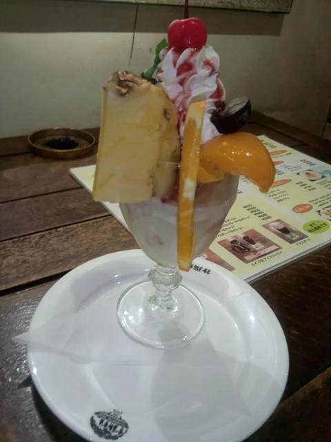 詩瑠絵燈（シルエット） - 新富士（カフェ）の写真