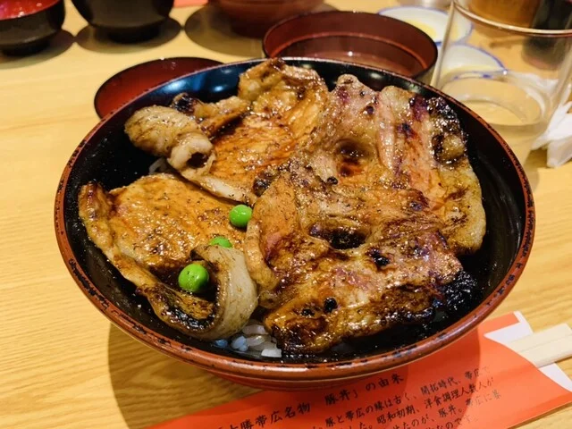豚丼のぶたはげ 本店 - 帯広（豚丼）の写真