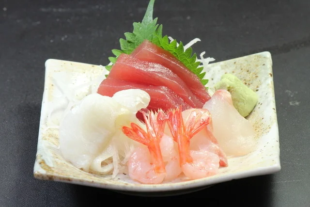 回転寿し 旬楽 柳町店（しゅんらく） - 沼ノ端（回転寿司）の写真