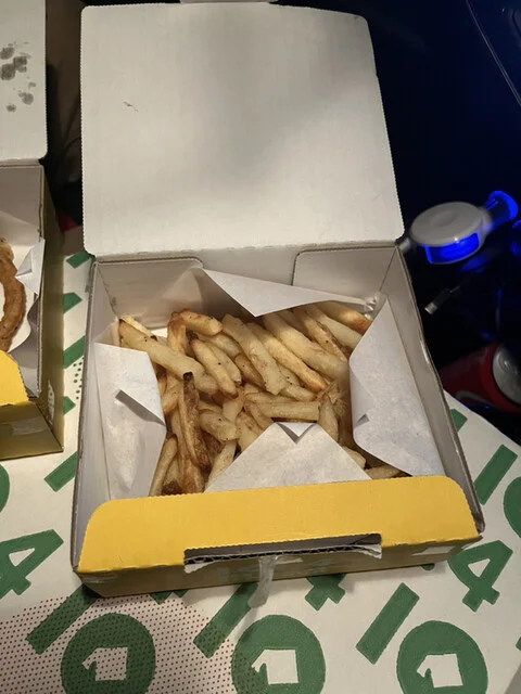 ピザ・テン・フォー 釧路昭和店 - 新富士（ピザ）の写真