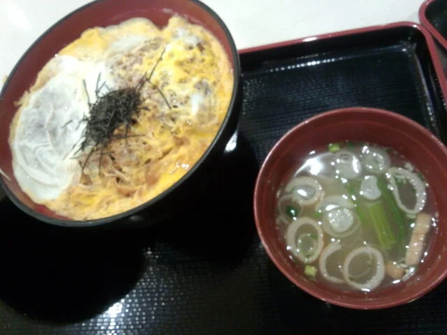 どん太鼓 イオンモール釧路昭和店 - 新富士（そば）の写真