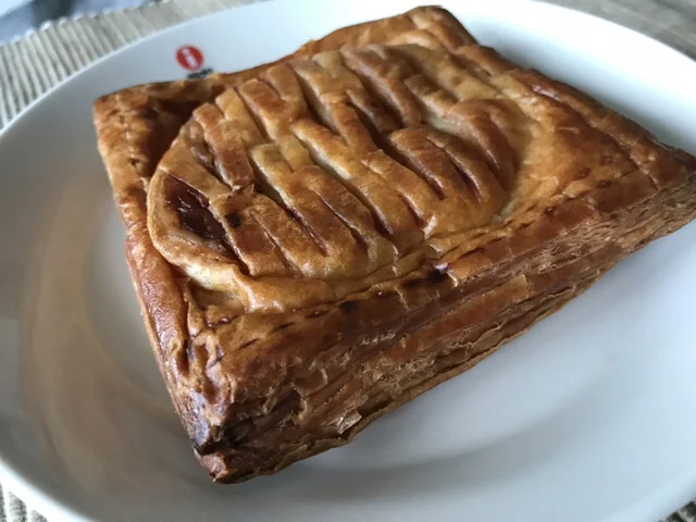 フォーシーズン - 大釈迦（洋菓子）の写真