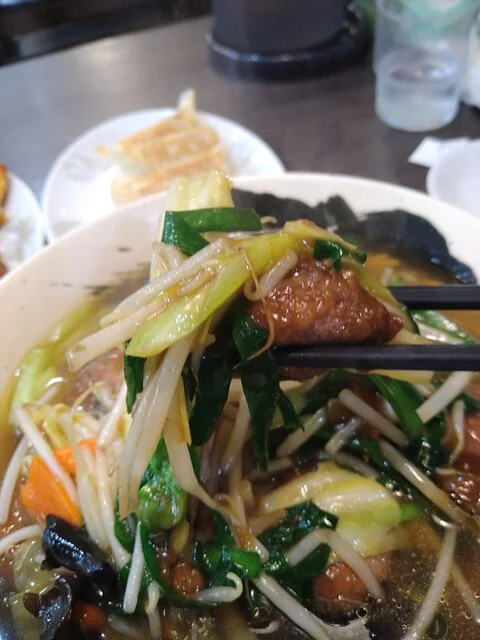 万八らーめん 中央店（マンパチラーメン） - 下北（ラーメン）の写真