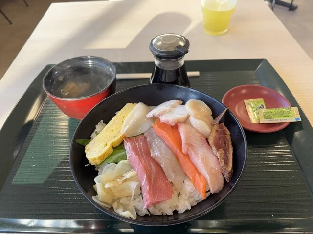 市場食堂 ふじ膳 - 西帯広（寿司）の写真