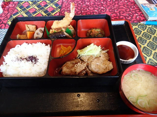 喫茶年輪（知床の宿　ペンション　しれとこくらぶ） - 知床斜里（洋食）の写真