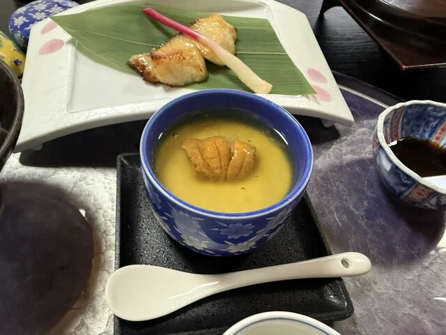 夢中になって食べたキンキの塩焼き！　根室の老舗料理旅館にて : 照月旅館の写真