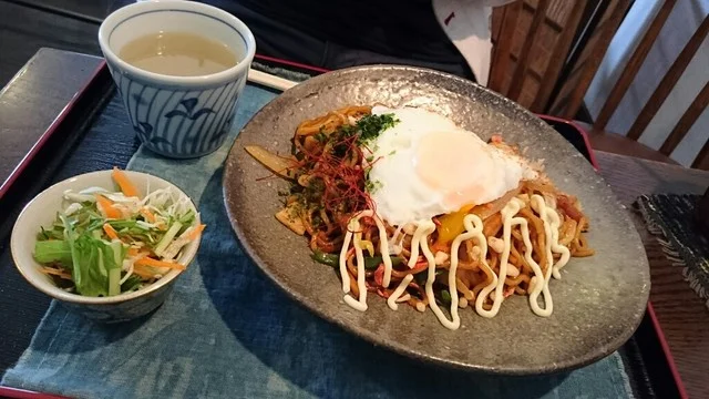 茶房&織工房 野の庭（サボウアンドオリコウボウ ノノテイ） - 南稚内（カフェ）の写真