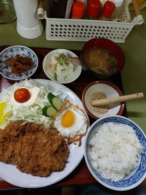 やよい食堂 - 青葉（食堂）の写真