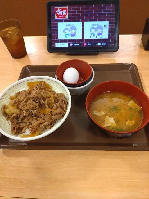 すき家 38号釧路鳥取店 - 新富士（牛丼）の写真