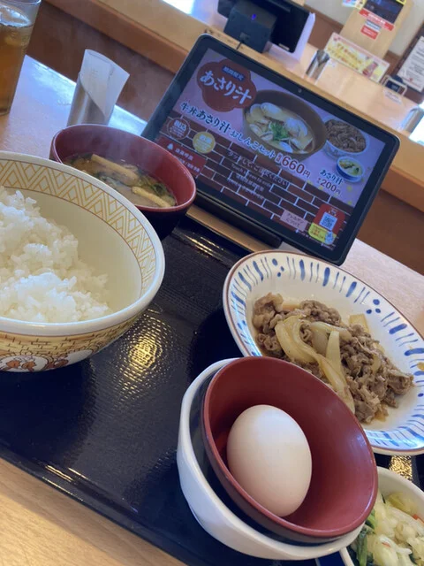 すき家 36号苫小牧日吉店 - 糸井（牛丼）の写真