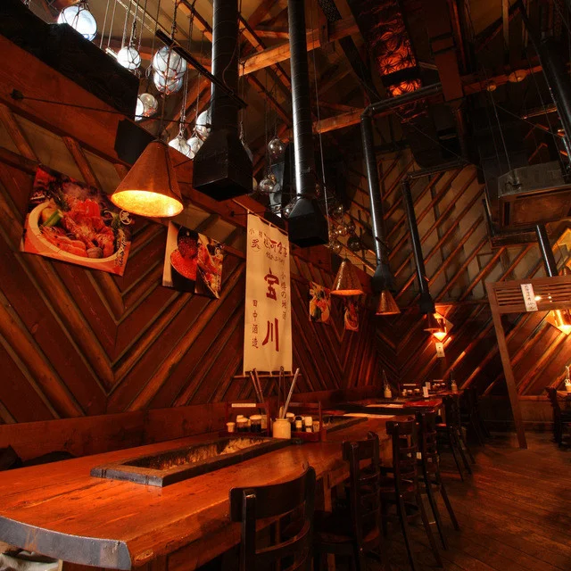 北海あぶりやき 運河倉庫（ほっかいあぶりやき うんがそうこ） - 小樽（肉料理）の写真