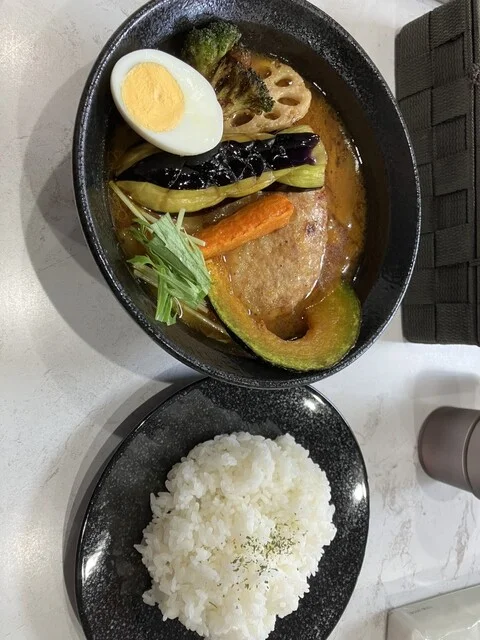 輝山 - 美瑛（スープカレー）の写真