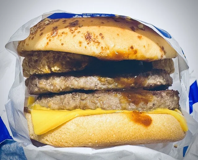 マクドナルド 旭川宮前通店 - 旭川四条（ハンバーガー）の写真