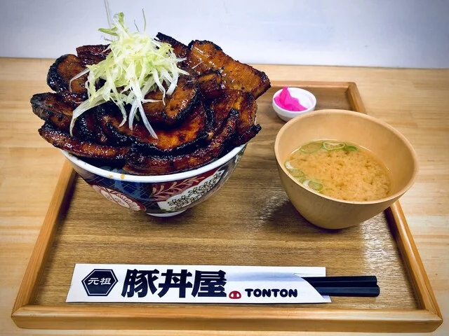 元祖豚丼屋TONTON 旭川店（トントン） - 旭川四条（豚丼）の写真