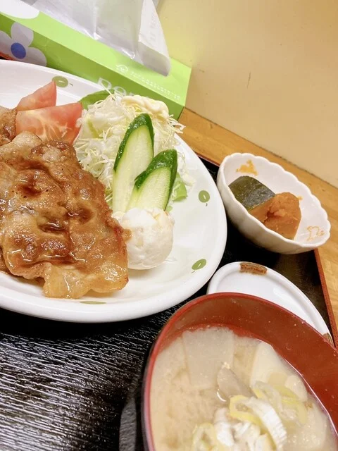 食事の店お津奈 - 青葉（食堂）の写真