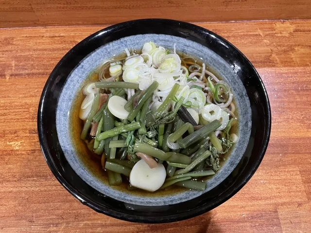 立ち喰いそば・うどん 是空（タチグイソバ・ウドン ゼクウ） - 帯広（立ち食いそば）の写真