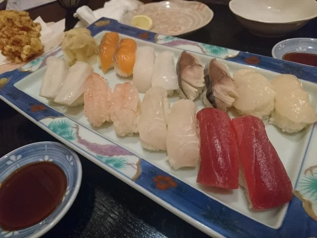 鈴本 - 南永山（寿司）の写真