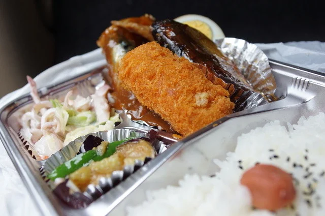 おおみ商店 - 南小樽（惣菜・デリ）の写真