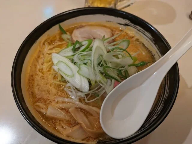 麺Bar 雷 - 旭川（ラーメン）の写真