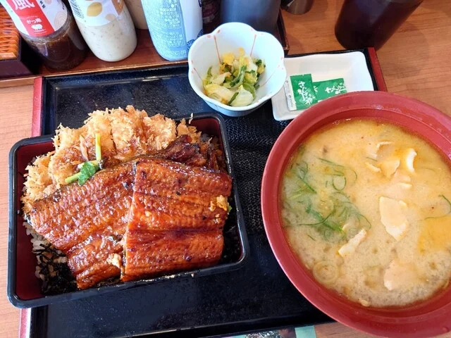 ごはん処 かつ庵 帯広柏林台店 - 柏林台（食堂）の写真