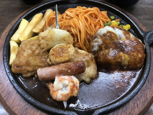 グリルストウ - 五所川原（洋食）の写真