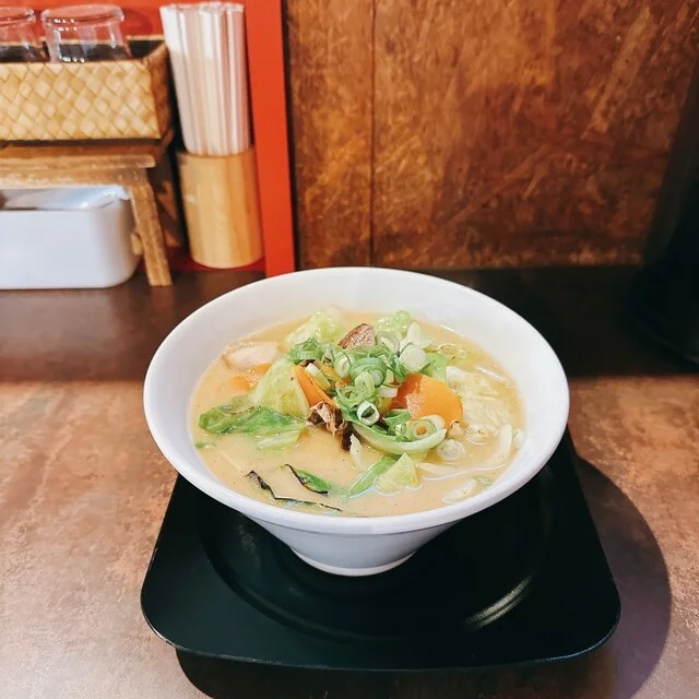 麺倉庫 じだい屋（めんそうこ じだいや） - 柏林台（ラーメン）の写真