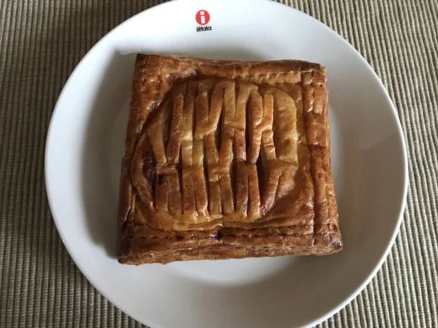 フォーシーズン - 大釈迦（洋菓子）の写真