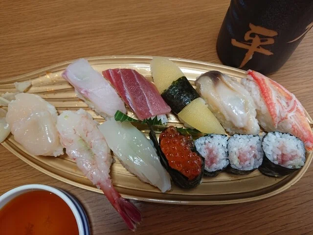 巻平 - 柏林台（寿司）の写真