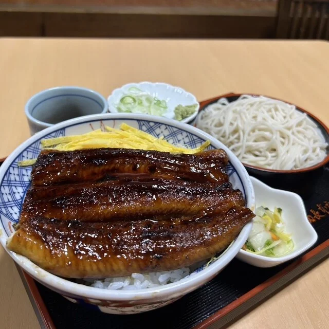 は満長 本店 - 旭川（そば）の写真