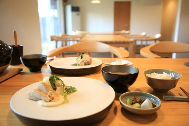 ステイプル（STAPLE） - 美馬牛（レストラン）の写真