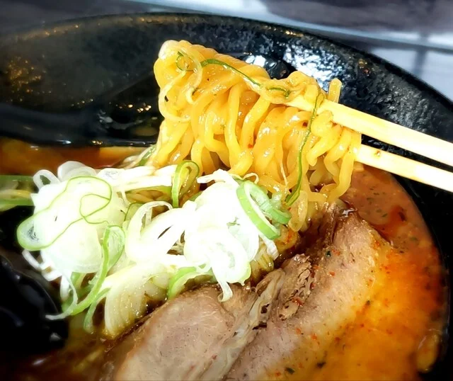 麺屋 雷文 - 糸井（ラーメン）の写真