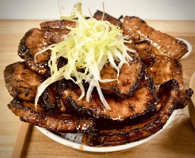 元祖豚丼屋TONTON 旭川店（トントン） - 旭川四条（豚丼）の写真