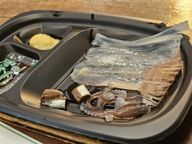 函館朝市 駅二市場 活いか釣り広場 - 函館（海鮮）の写真