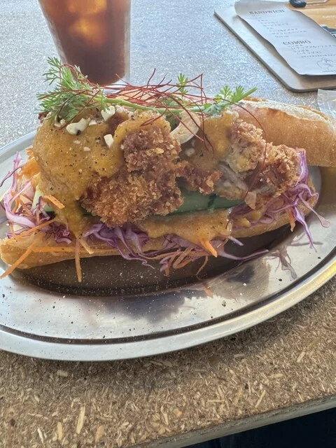 ﾎﾃｲﾔｯｯ！ : HOTEIYA SANDWICH STANDの写真