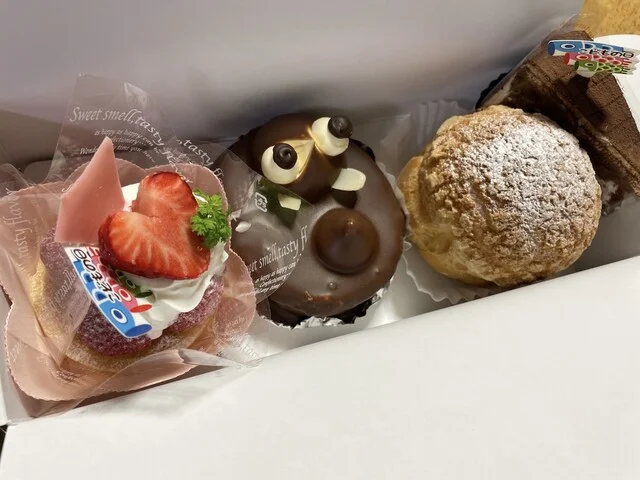 ケーキ盛り合わせ