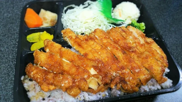 べんとう家 ごはんごはん 本店 - 北見（弁当）の写真