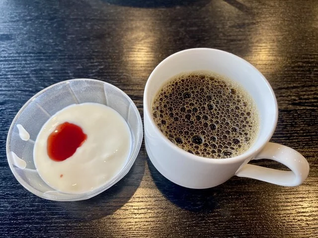 和洋朝食バイキング : 北見ピアソンホテルの写真