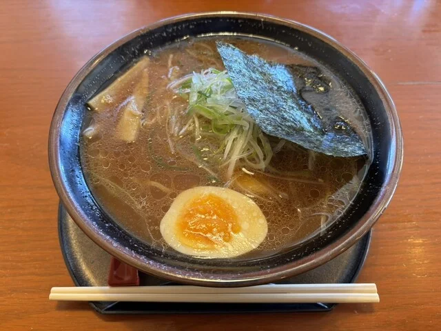 町の愛されラーメン屋さん : ラーメン屋 まつ笠の写真