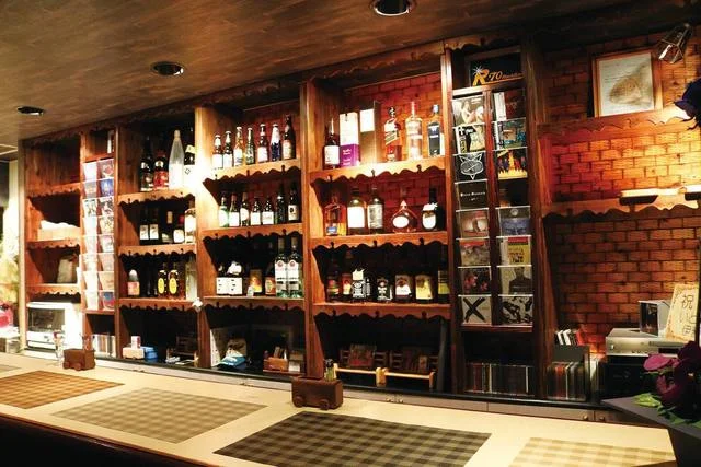 アールセブンティロックバー（R`70RockBar） - 東室蘭（バー）の写真