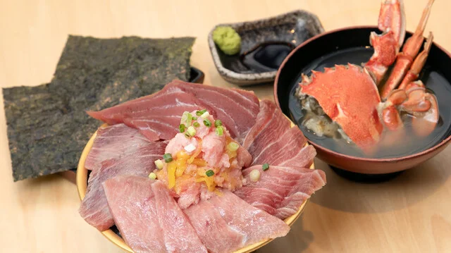 本鮪5種食べ比べ丼