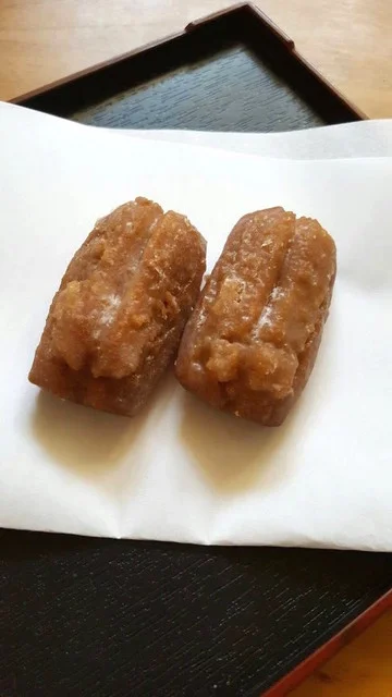 名物・熊のまくらが有名 : 圓泉堂菓子店の写真