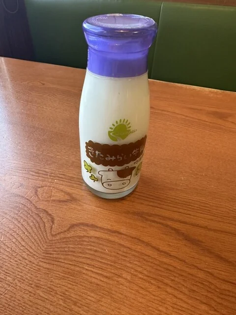 あいすちゃったのよ、、、、 : のつけ乃湯 食堂の写真