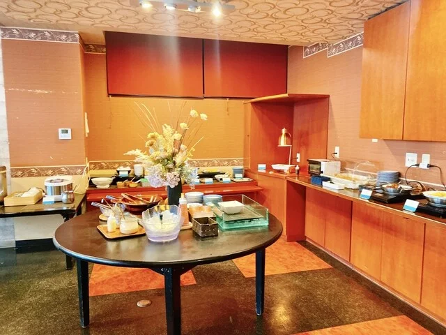 和洋朝食バイキング : 北見ピアソンホテルの写真