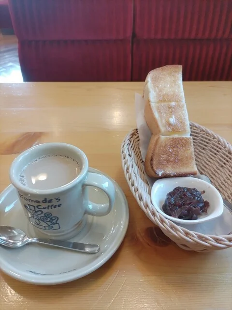 コメダ珈琲店  函館ベイエリア店  - 十字街（喫茶店）の写真