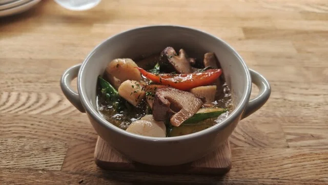 良い選択だったんじゃないでしょうか、、、そんな人も、、おるちあ！ : ワイン酒場 オルチアの写真