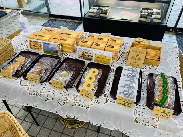 もぐもぐタイムに美味しい北海道チーズケーキを : 清月 一番街本店の写真