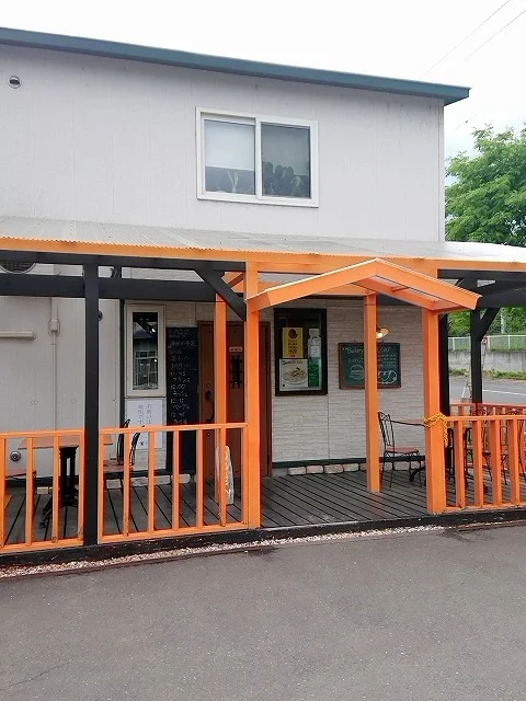 くるみとカレンツのライ麦パン : ローフの写真