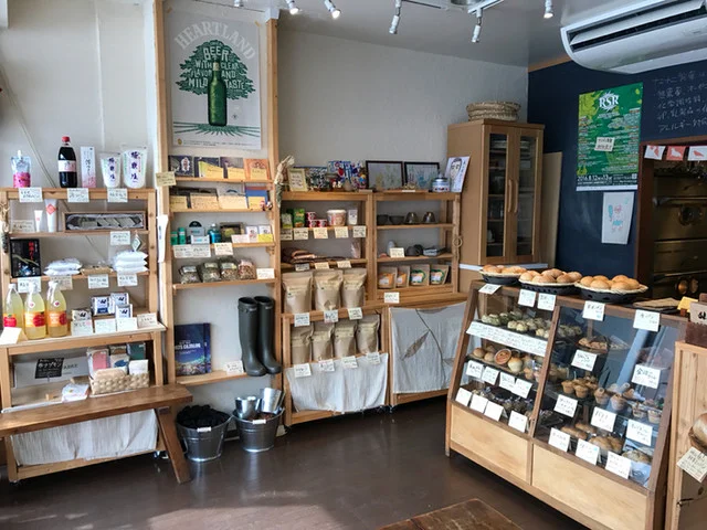 ナニナニ製菓 - 東室蘭（パン）の写真