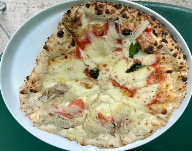 富良野チーズ工房 ピッツァ工房（フラノチーズコウボウ ピッツァコウボウ） - 富良野（ピザ）の写真